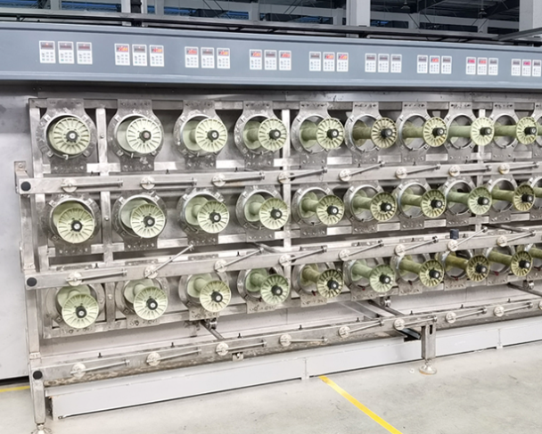 卧式收卷加捻机